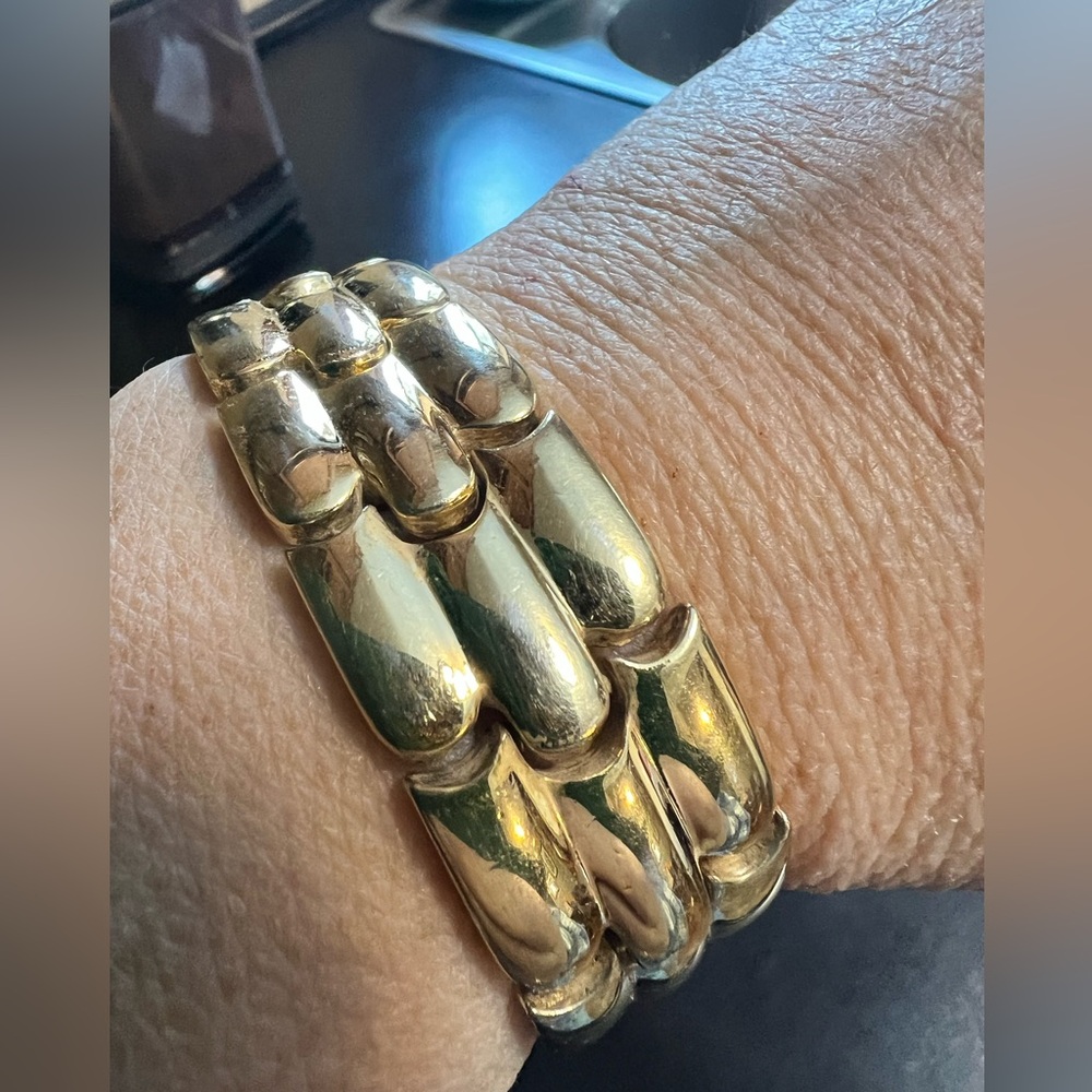 Napier Vintage gold tone link bracelet, signed. 7.5” long, 1” wide.